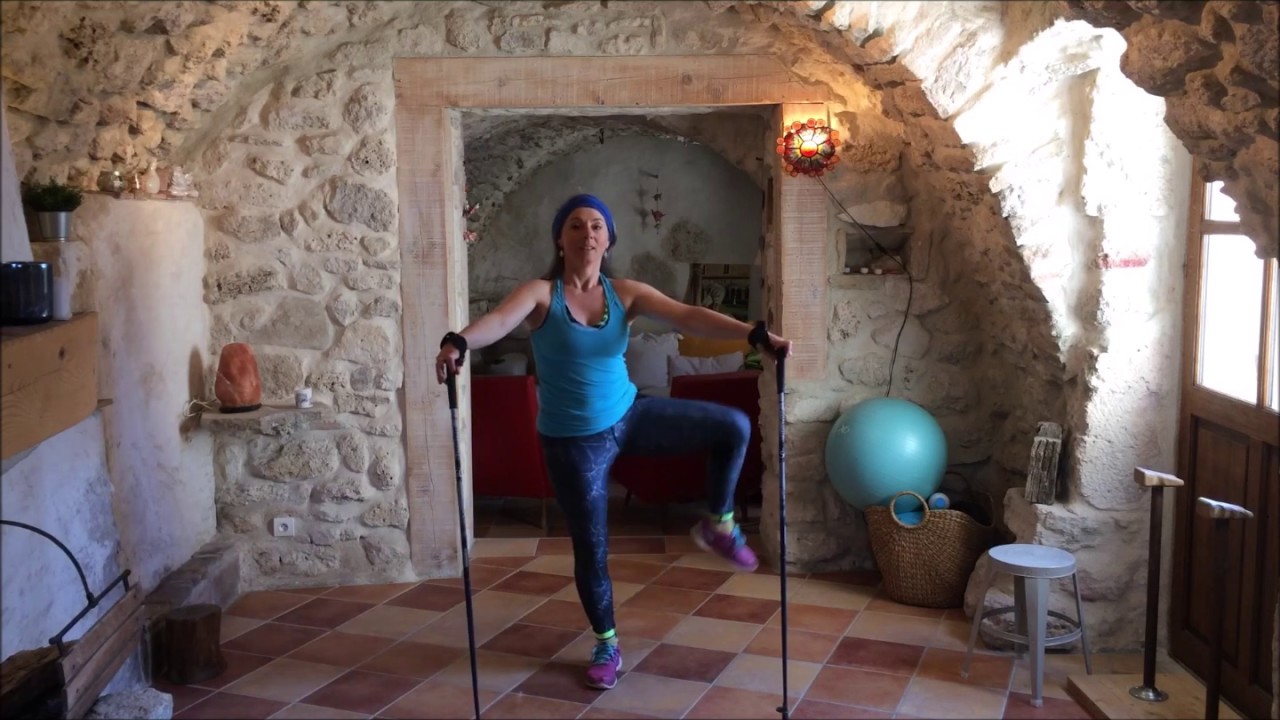 La Séance de Marche Nordique à la Maison